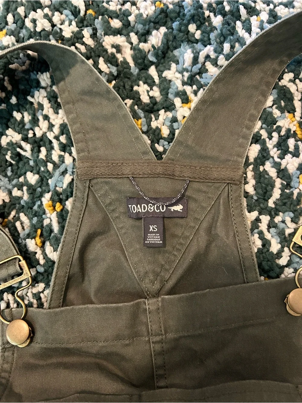 Toad&Co Olive Green Short Women's Overalls - Picture 8 of 8